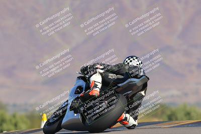 media/Nov-12-2023-SoCal Trackdays (Sun) [[5d1fba4e7d]]/Turn 9 Backside (1015am)/